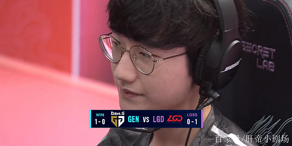 BLG翻盘LGD，Peanut操刀奇招英雄翻盘顶尖较量八强赛，让粉丝疯狂欢呼