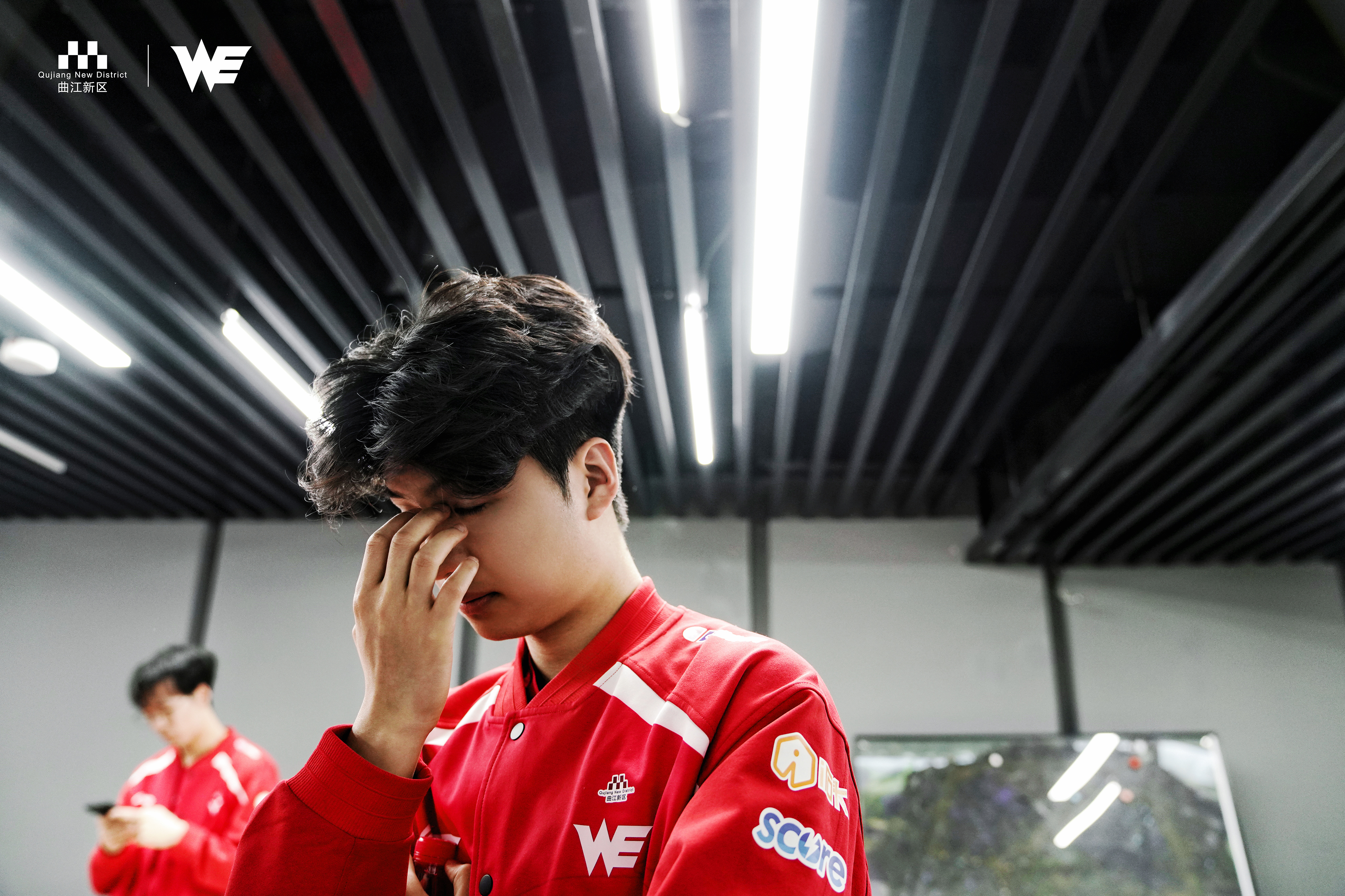 LPL选手爆冷获胜，专家预测失准