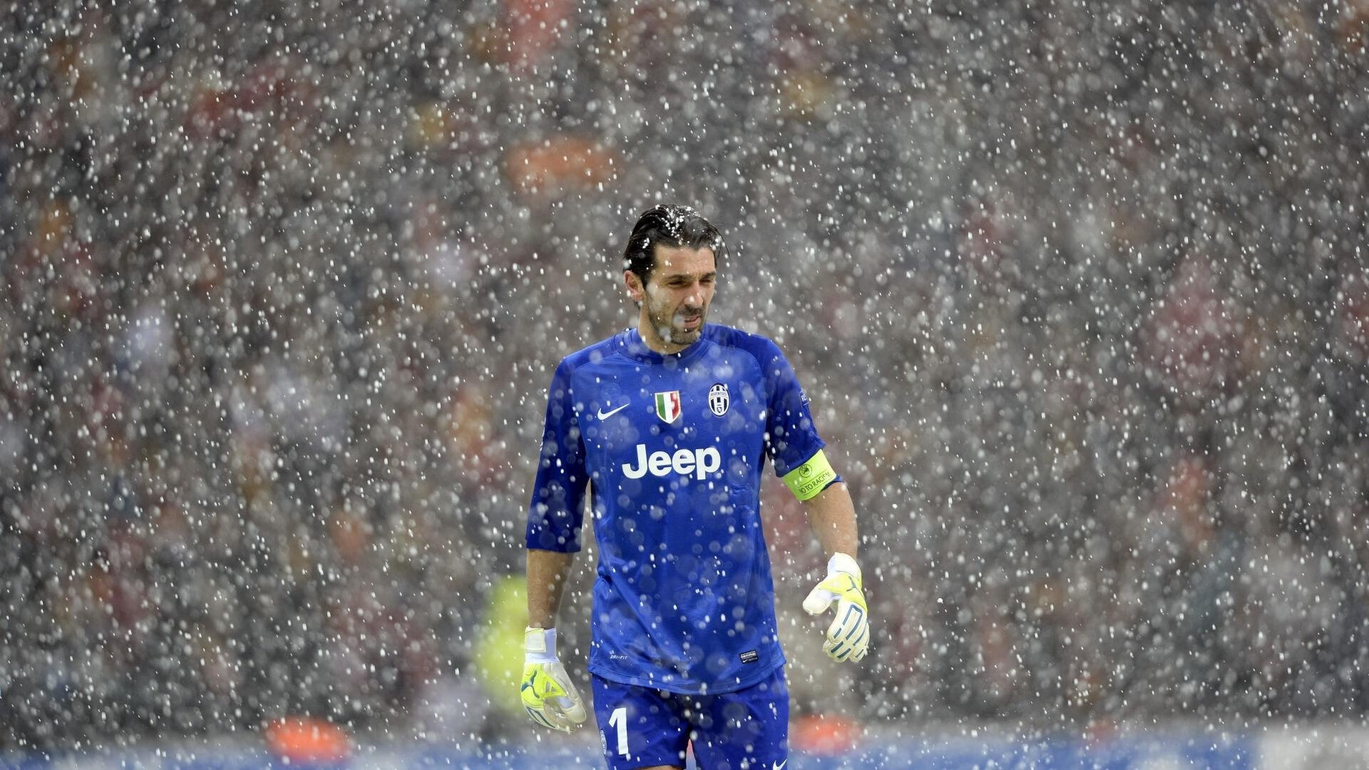 魔笛响起，战神觉醒！奥斯梅恩爆种撕碎枪手，秘鲁节奏如何掐住英超命脉？