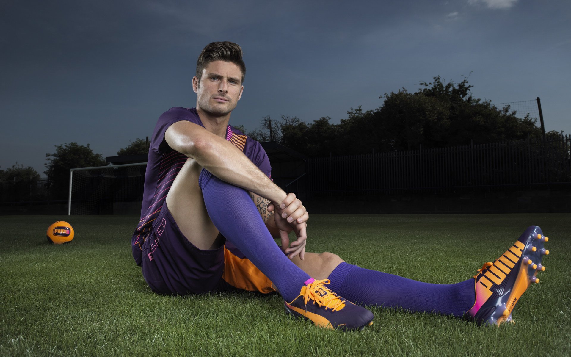 防守艺术巅峰对决，德甲争冠战启示录与罗马锁死希腊的战术密码